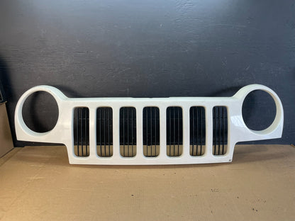 2002 2003 2004 Jeep Liberty Grill Grille Plastic AF5281 DG0