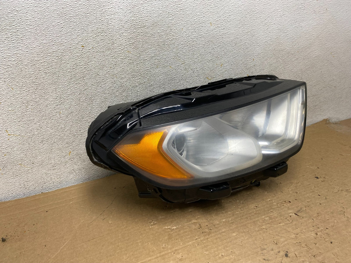 2018 - 2021 Ford Ecosport Right Passenger RH Halogen Headlight AH8995 DW1