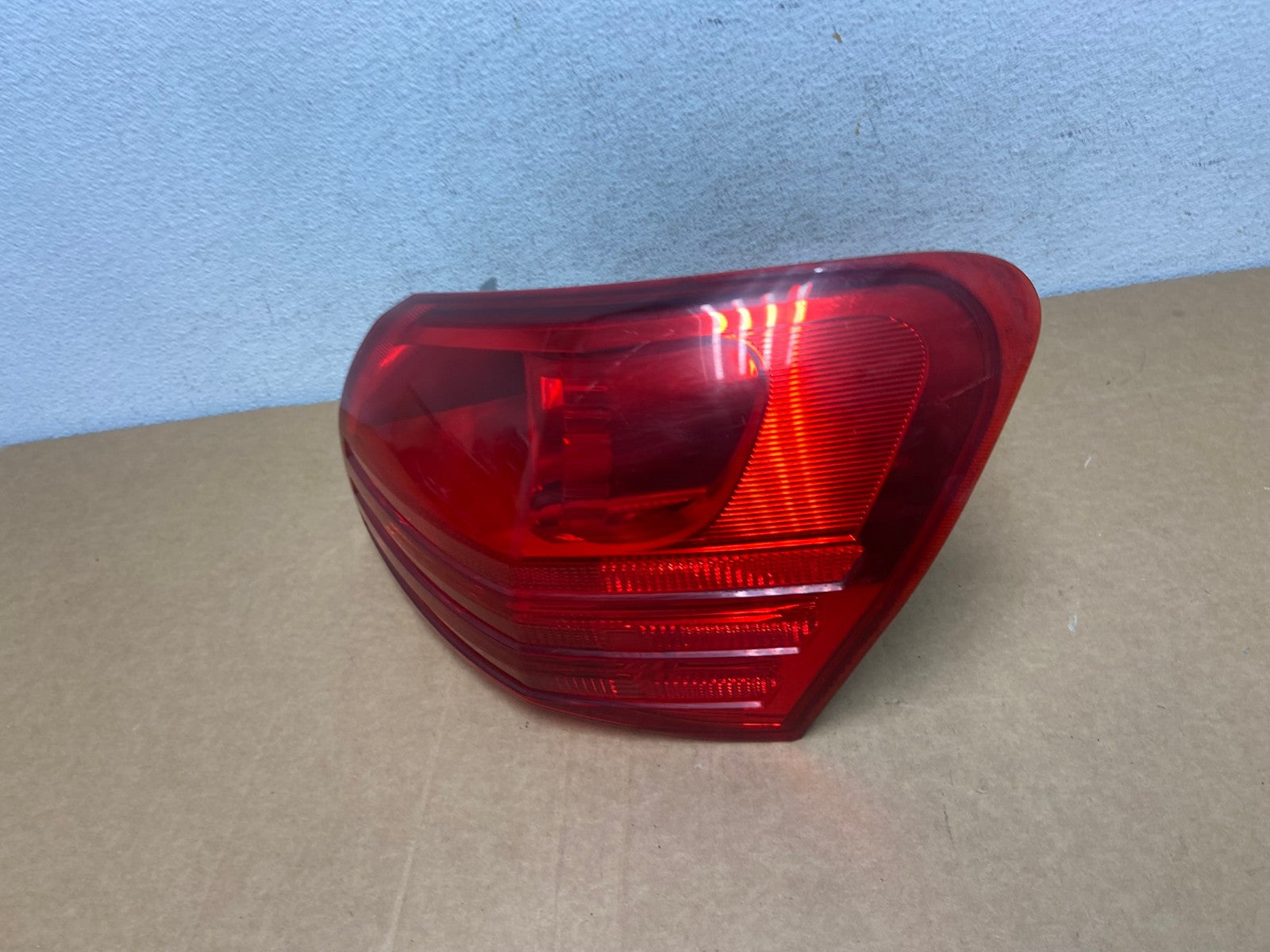 2008 to 2015 Nissan Rogue Right Passenger Rh Side Tail Light AD5291 LK1