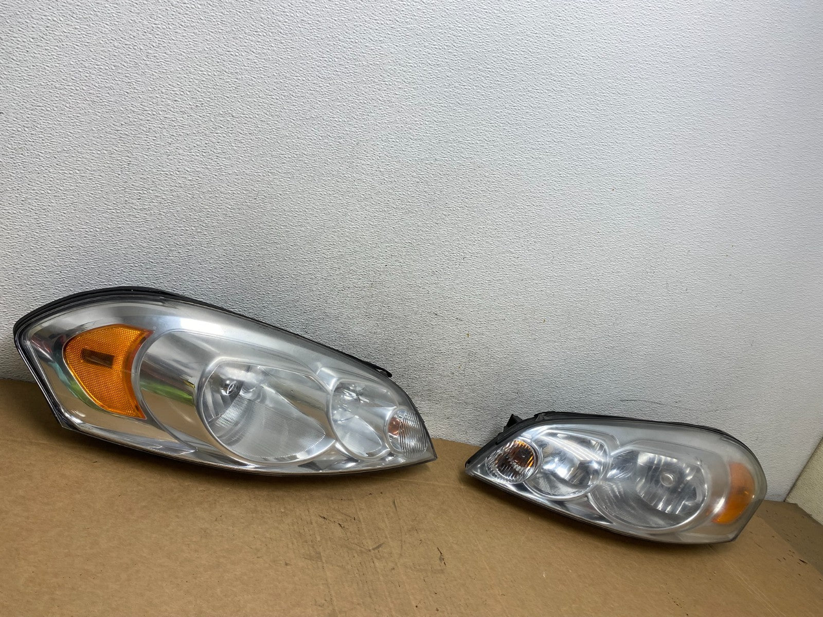 2006 - 2013 Chevrolet Impala Left+Right Set Headlights Halogen AD5486 DW2