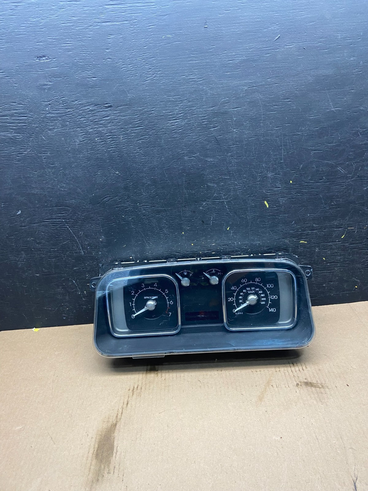2007 2008 Lincoln MKX Speedometer Cluster Gauge OEM Q7225 DG0