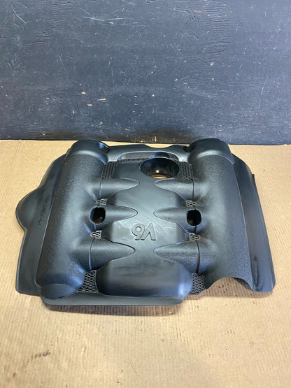2006 to 2008 Kia Sedona V6 3.8L Engine Motor Cover N8266 PS1