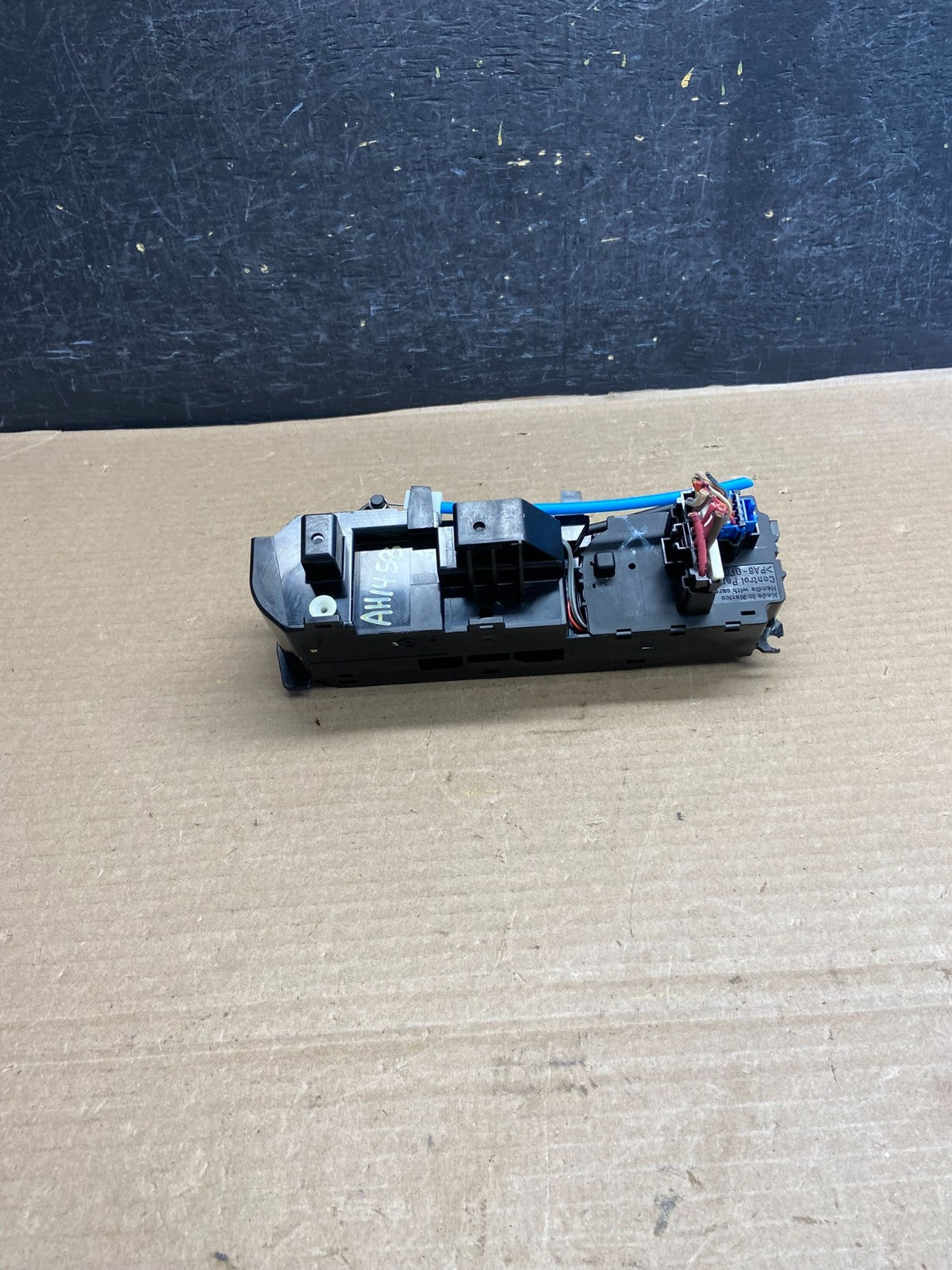 1998-2001 Mercedes ML320 AC Temp Heater Climate Control AH1458 DG3