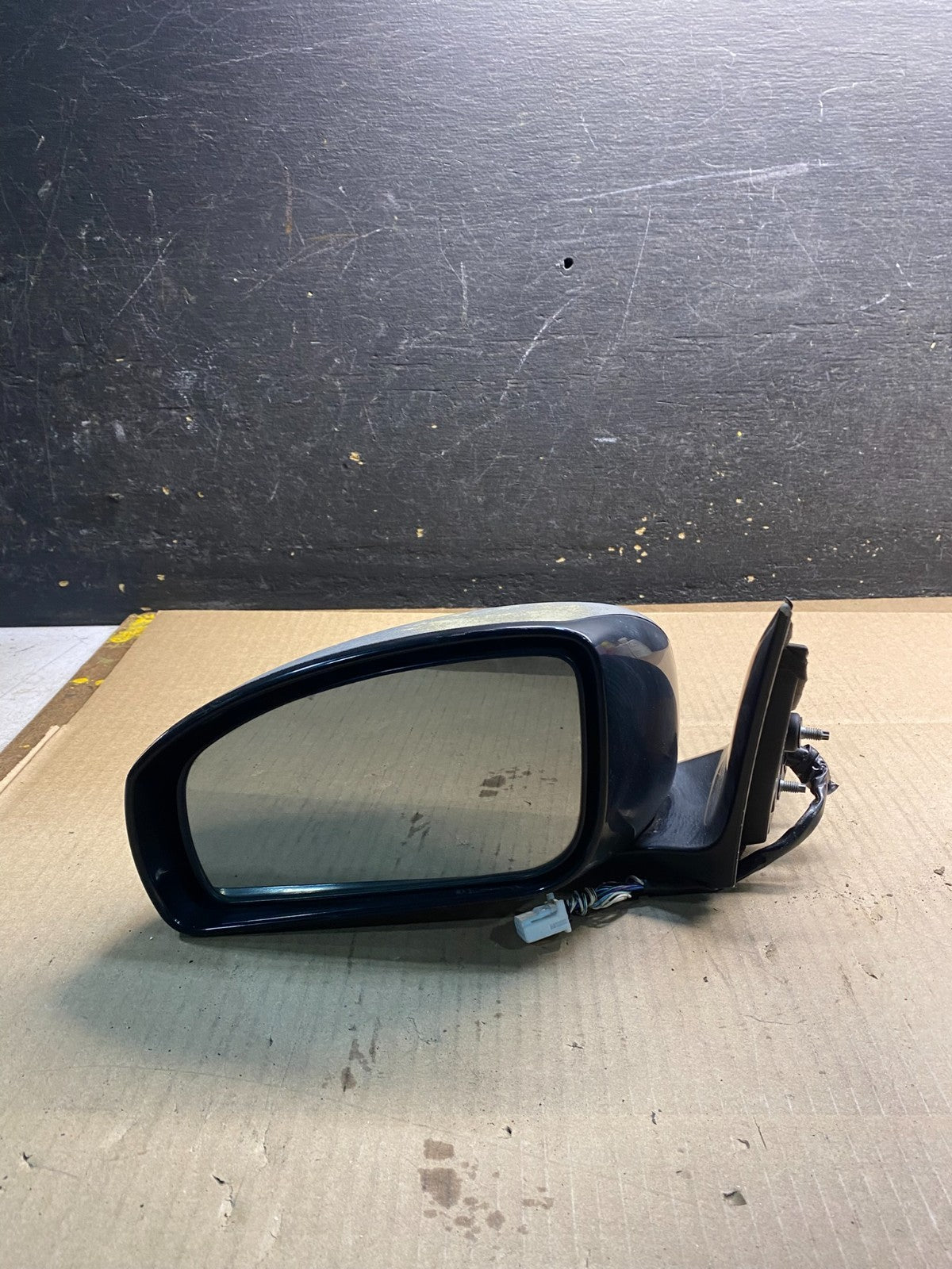 2003 to 2007 Infiniti G35 Left Driver LH View Door Mirror Oem Z5120 MS8