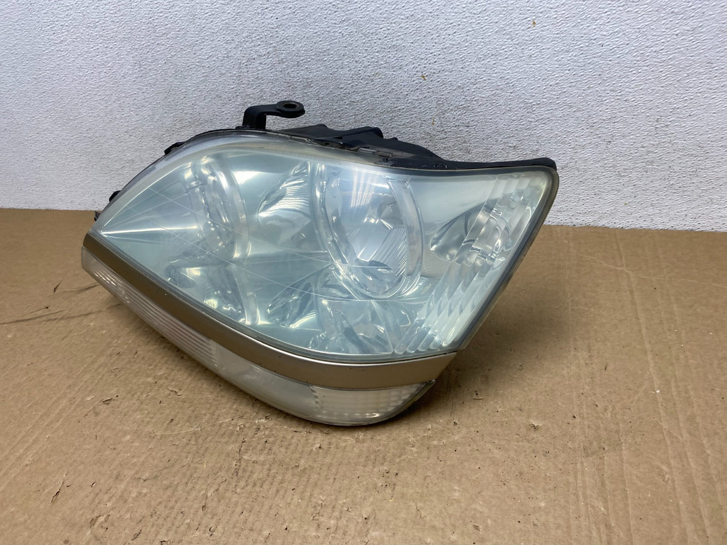 2001 2002 2003 Lexus RX300 Left Driver Headlight Xenon HID AG0548 DW1