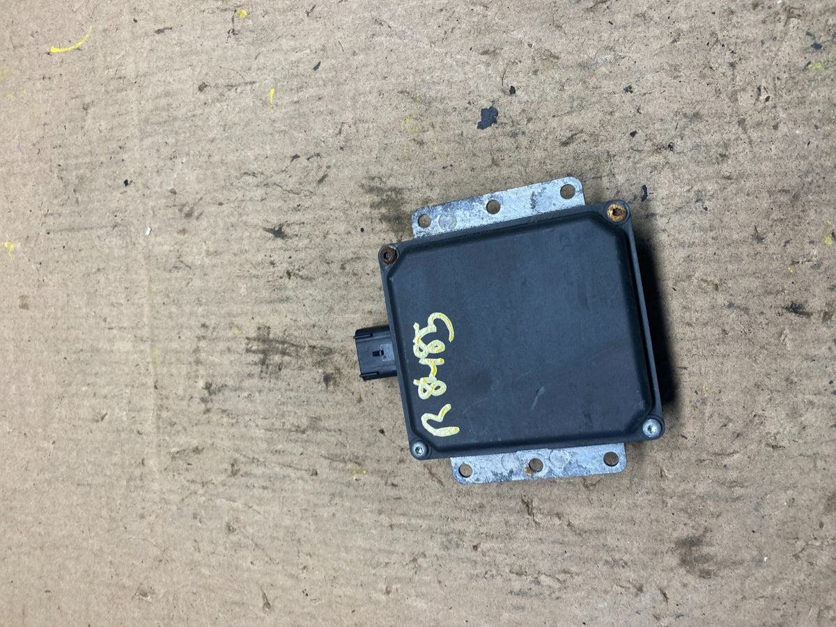 2014 2015 2016 Volvo S60 Rear Blind Spot Monitor Collision Sensor R8485 DG0