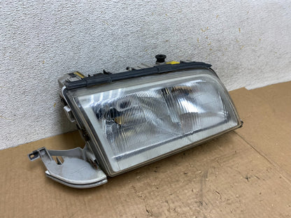 1997 - 2000 Mercedes C C230 W202 Front Right Passenger Headlight AI5446 DW2