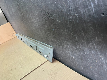 2005 to 2010 Honda Odyssey Right Side Rail Cover Quarter Trim Molding J3914 DG7