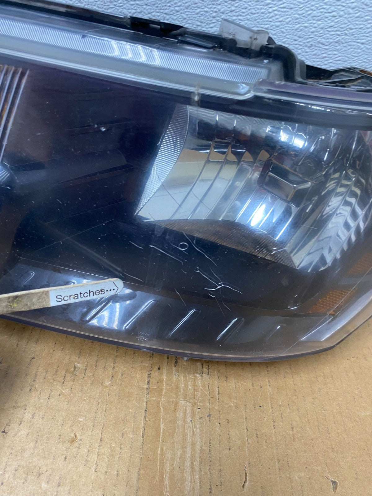 2009 to 2017 Dodge Journey Headlights Left+Right Set Halogen AE2811 DW4