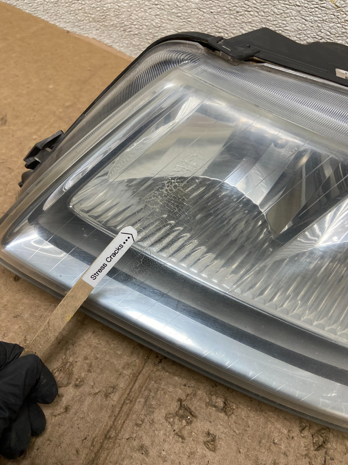 2002 to 2005 Saab 9-5 Left Driver LH Side Halogen Headlight OEM AA4289 DW3