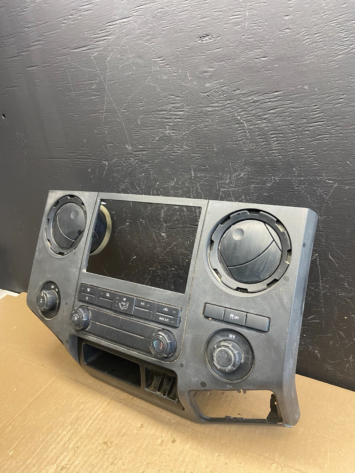 2008-2010 Ford F250 F350 Radio Climate Control Radio Dash Bezel Panel ab9677 DG2