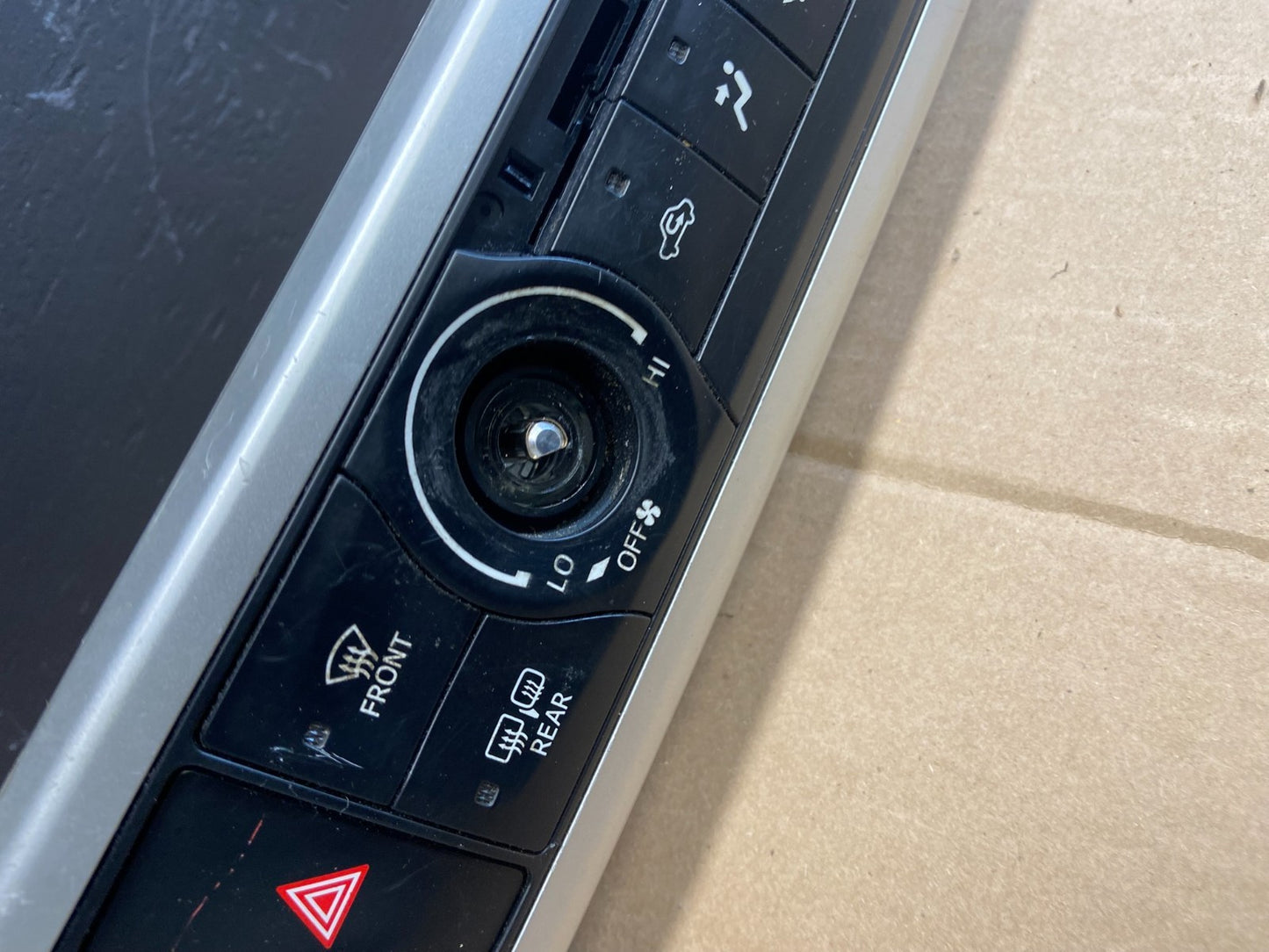 2014 to 2019 Toyota Highlander AC Heat Temp Climate Control Bezel Trim AB9351 DG3