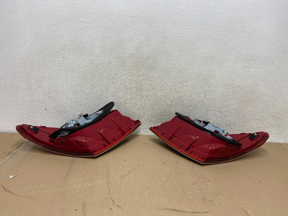 2008 2009 2010 2011 Mercedes C-Class Left+Right Side Tail Lights AH6676 DW4