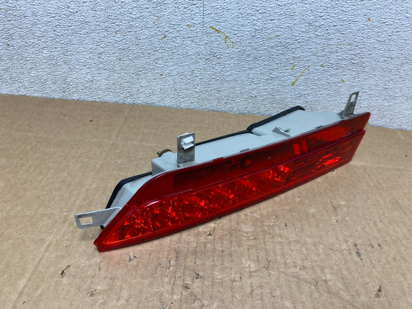 2002 to 2005 BMW 7-Series 745i 760i Right Passenger Inner Tail Light Oem O73792
