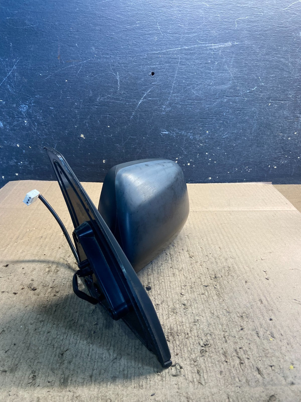 2004 to 2005 Toyota RAV4 Left Driver LH Side View Door Mirror  DG Z2207 MS1