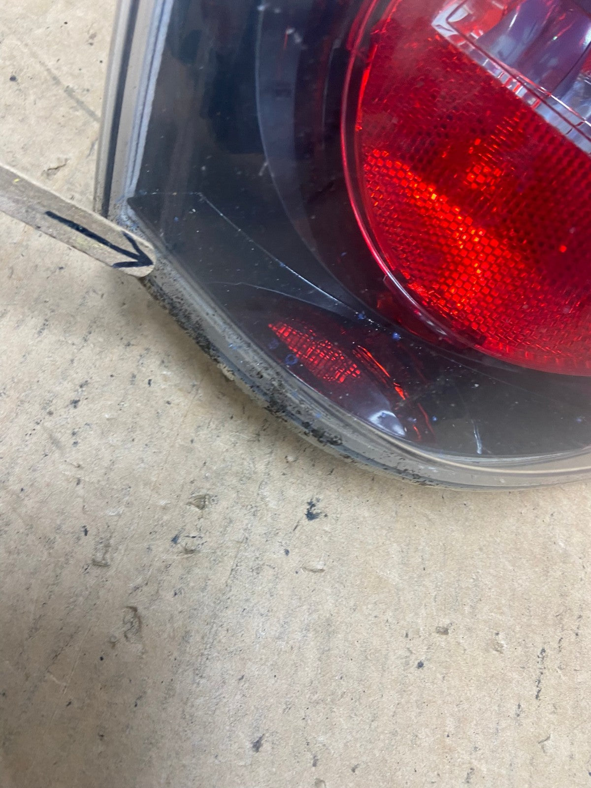 2007-2014 GMC Yukon Denali Right Passenger RH Side Tail Light AD4781 LK5