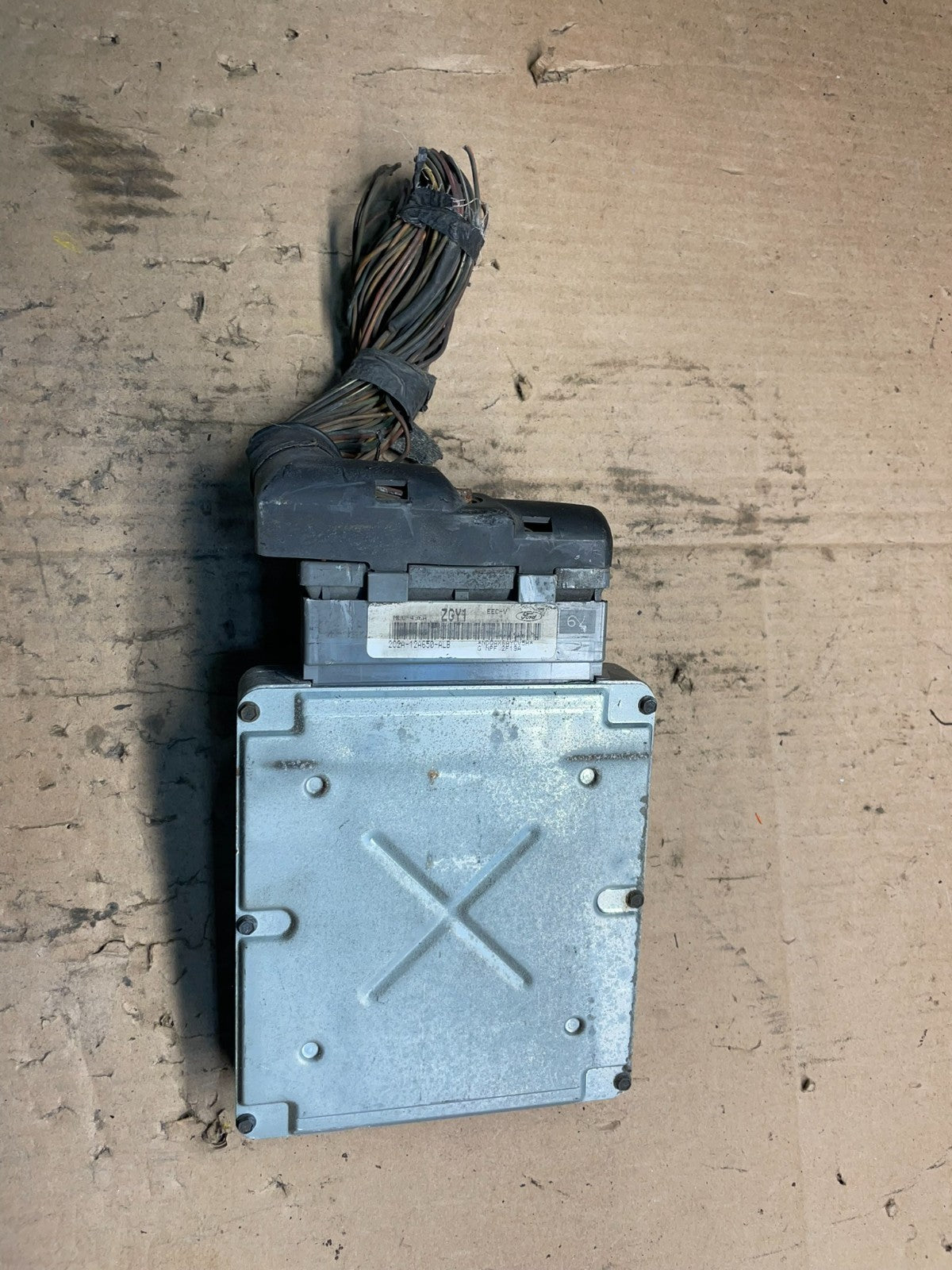 2002 Ford Van E250 E350 5.4L Engine Control Module ECU 2C2A-12a650-ALB T7462 DG1