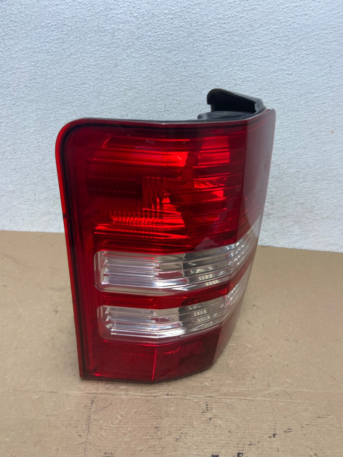 2008 to 2012 Jeep Liberty Left Driver Side Lh Tail Light AF4561 LK2
