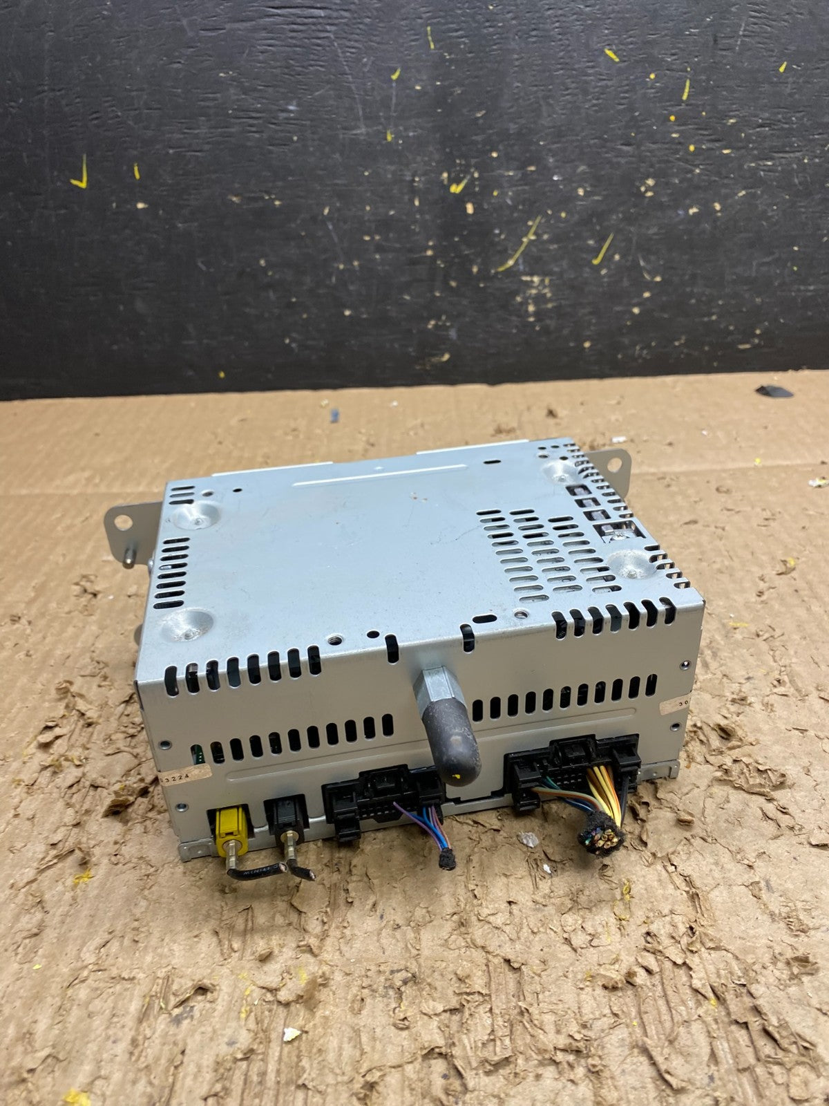 2014 2015 Ford Explorer Audio Equipment Radio Receiver AM FM CD Oem v7657 DG3