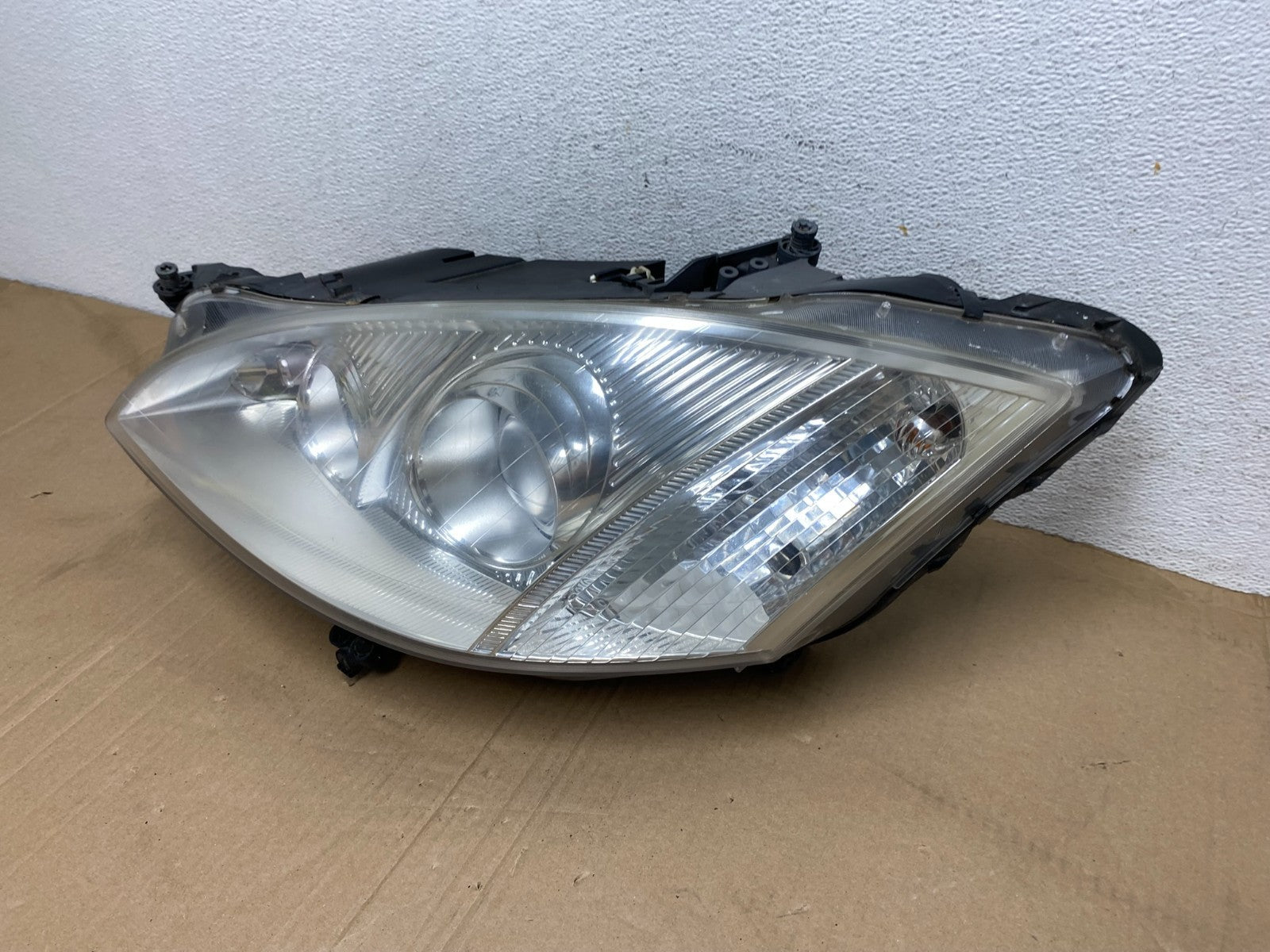 Xenon HID 2007 to 2009 Mercedes S-Class Left Driver LH Headlight AE9084 DW1
