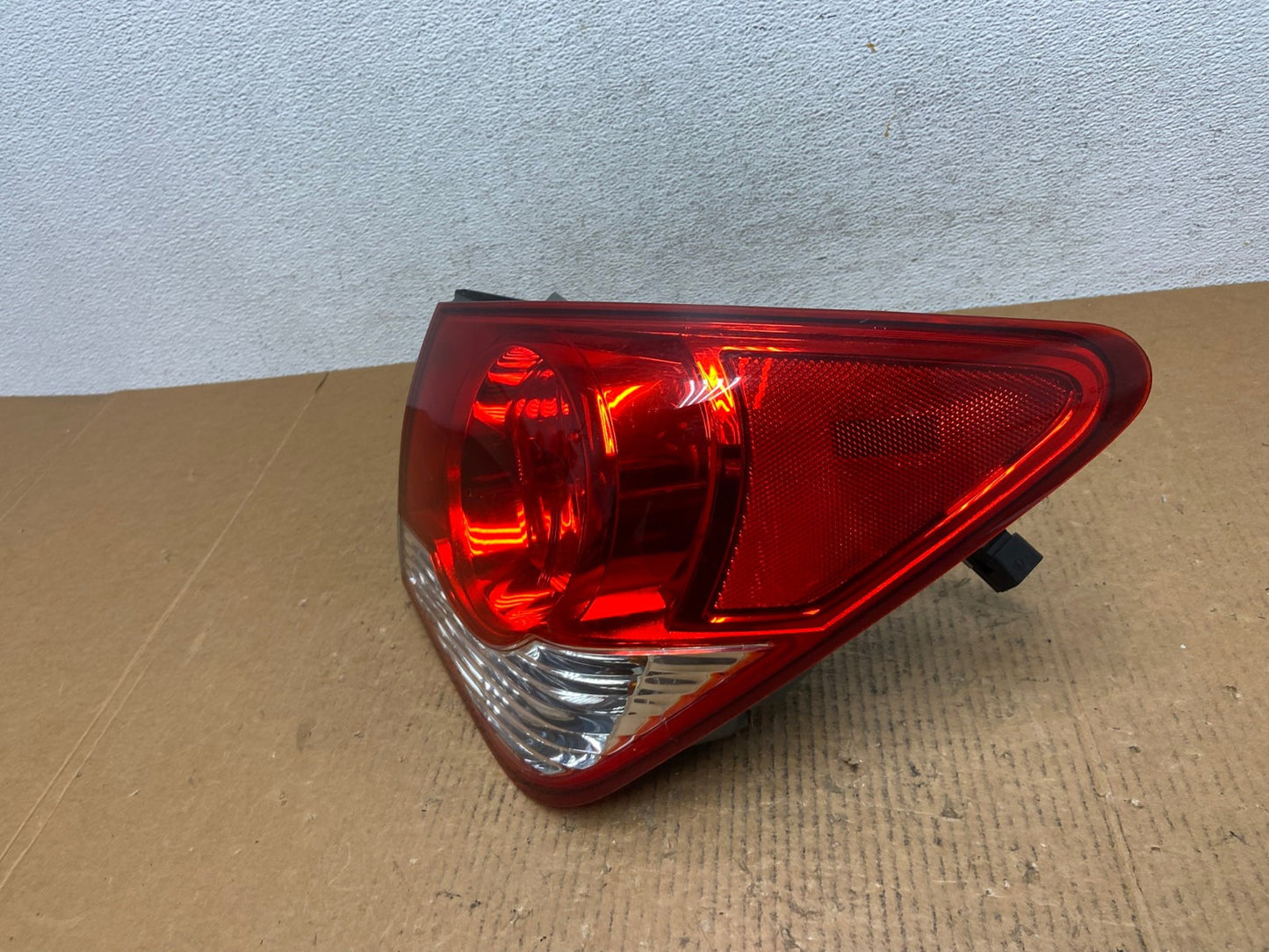 2011 2012 2013 2014 Chevrolet Cruze Right Passinger RH Side Tail Light AE1259 LK1