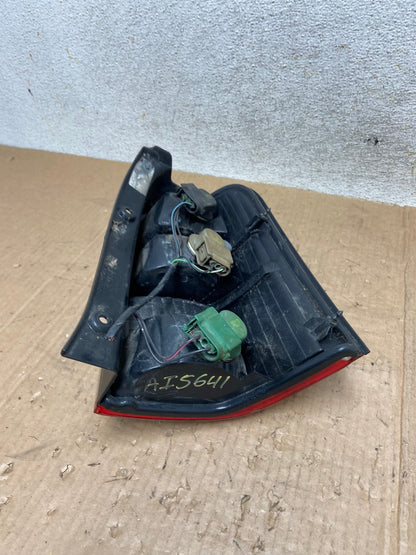 2001 to 2007 Ford Escape Left Driver Lh Side Tail Light AI5641 LK4