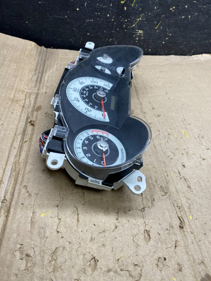 2007-2008 Toyota FJ Cruiser Speedometer Cluster Gauge  Oem X6044 DG2