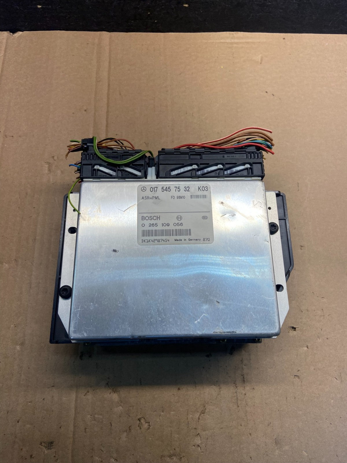 1999 to 2005 Mercedes E320 CLK320 Engine Control Unit ECU Module ae2326 DG1