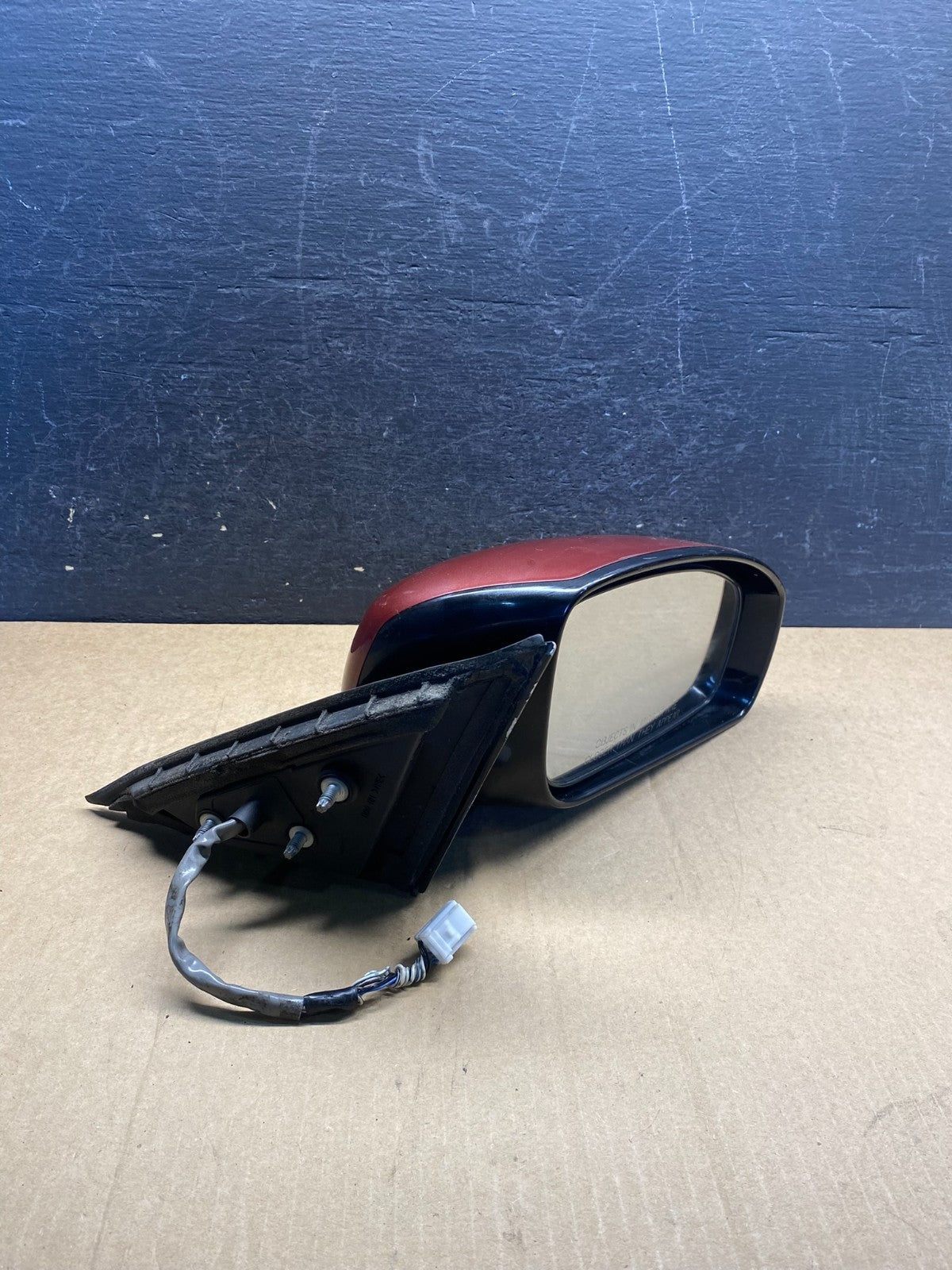 2006 to 2008 Infiniti M35 M45 Right Passenger Side View Mirror AG7097 DW10