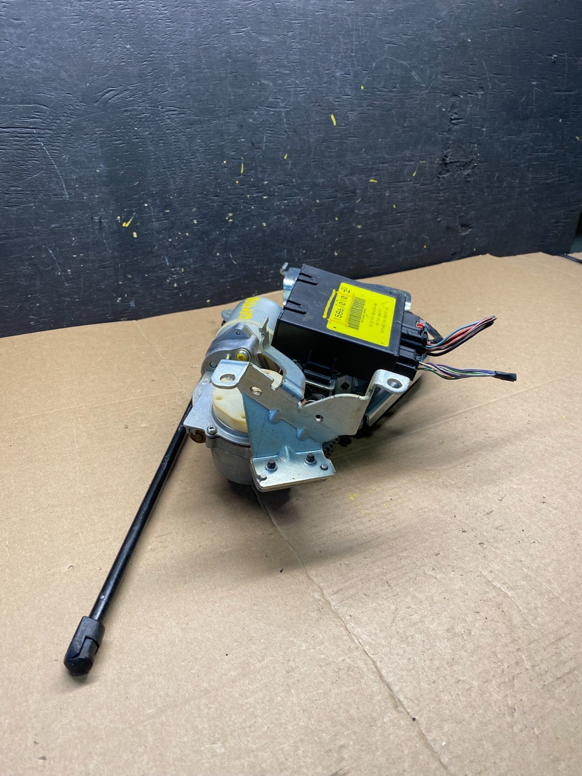2005 - 2006 Cadillac Srx Chassis Control Module Ccm Bcm Body Control Q9488 DG2