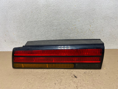 1986 to 1992 Pontiac Firebird Left Driver LH Side Tail Light AI2497 LK0