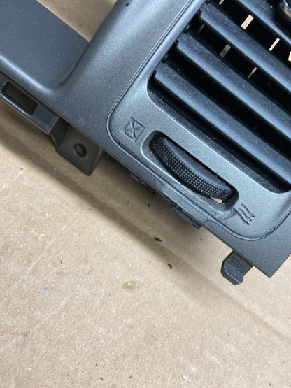 2009-2014 Nissan Murano Radio Center Console Display Bezel Air Vent OE ag0262 DG1