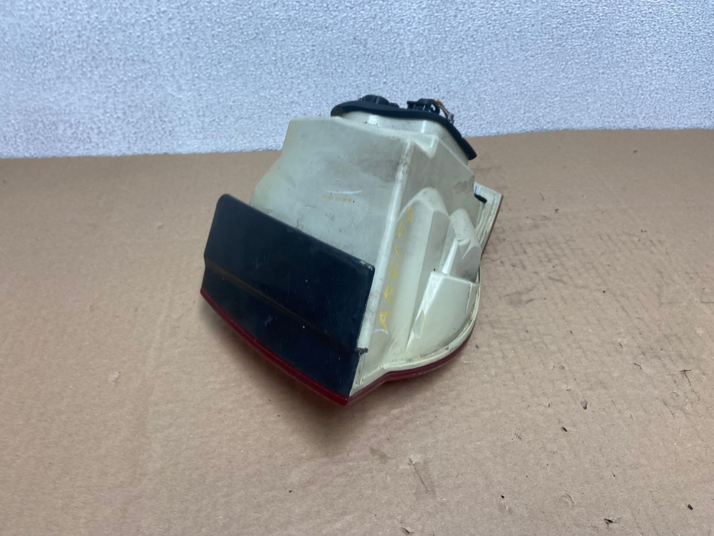2005-2007 Volkswagen Jetta Sedan Left Driver Side Tail Light Oem AB6150 LK4
