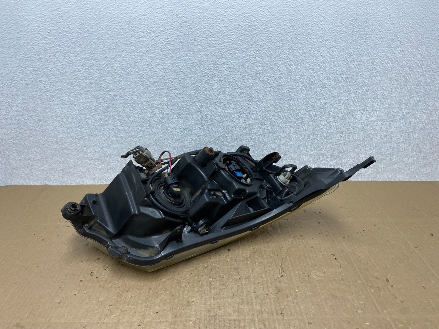 2009-2013 Subaru Forester Left Driver LH Halogen Headlight AC0122 DW7