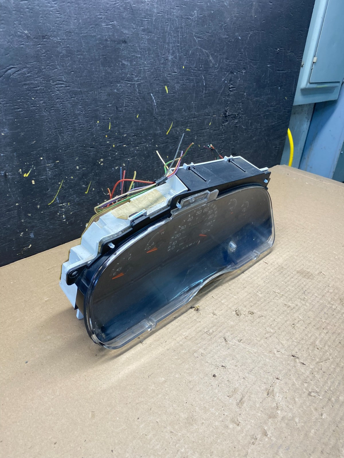 1997 to 2003 Ford E350 VAN Gauge Speedometer Cluster s6573 DG2