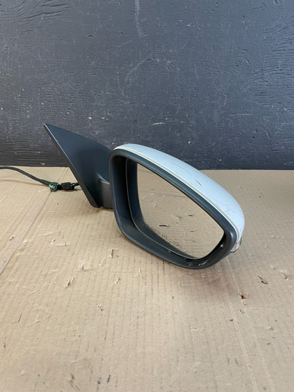 2009 to 2012 Volkswagen CC Right Passenger Power Door View Mirror AD8651 DW2