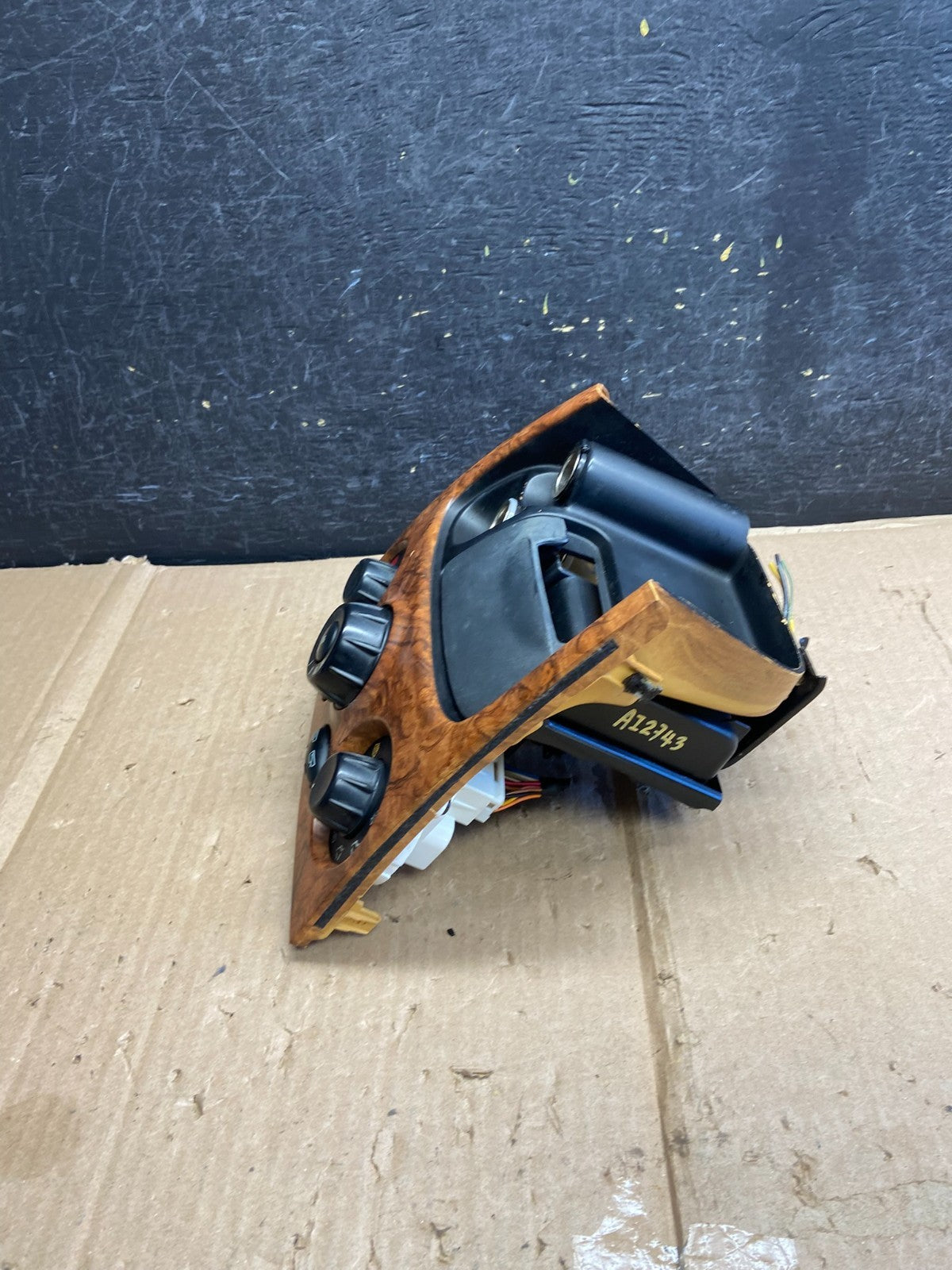 2001 to 2006 Hyundai Santa Fe Manual Climate AC Heater Control OE AI2743 DG1