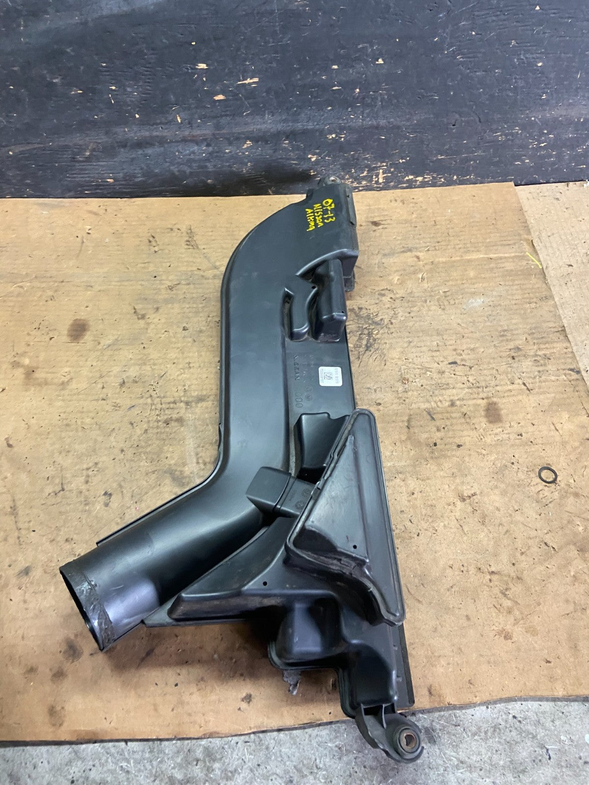 2007 to 2013 Nissan Altima 2.5L Air Duct Tube Resonator 16554-JA000 OEM R2057 DG6