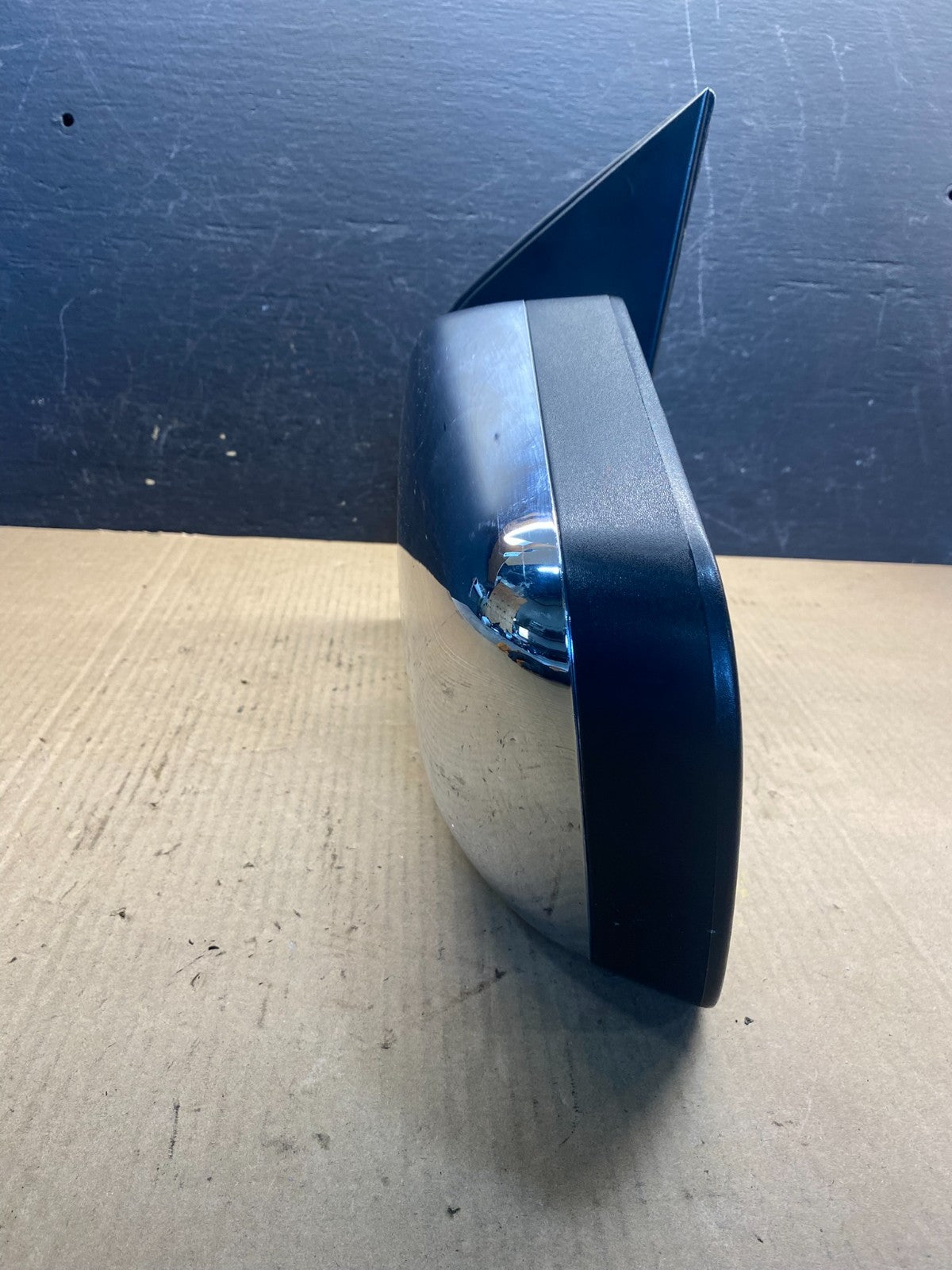 2008 to 2015 Nissan Armada Left Driver Side Turn Signal Mirror AE6366 DW10