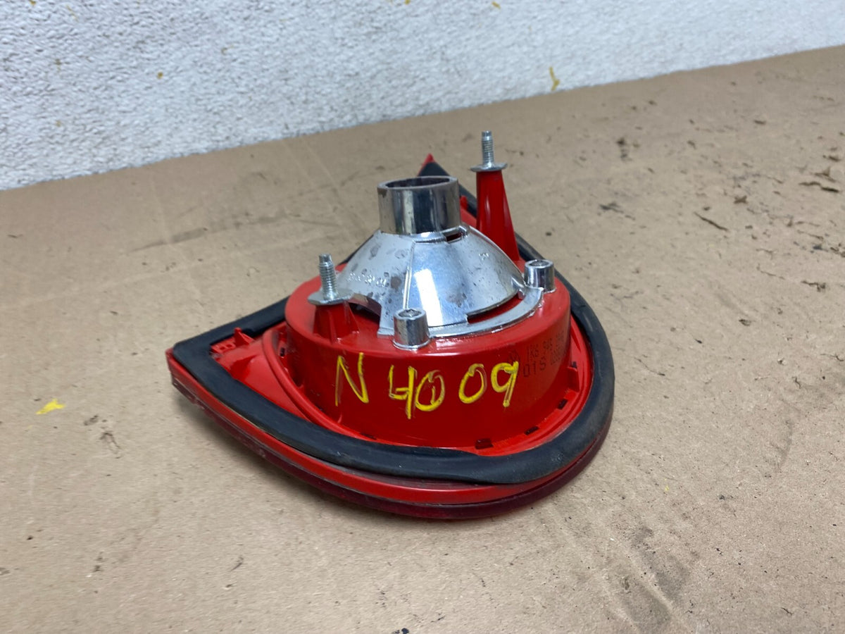 2006-2009 Volkswagen Golf Right Passenger Rh Tail Light Inner Trunk N4009 DW5
