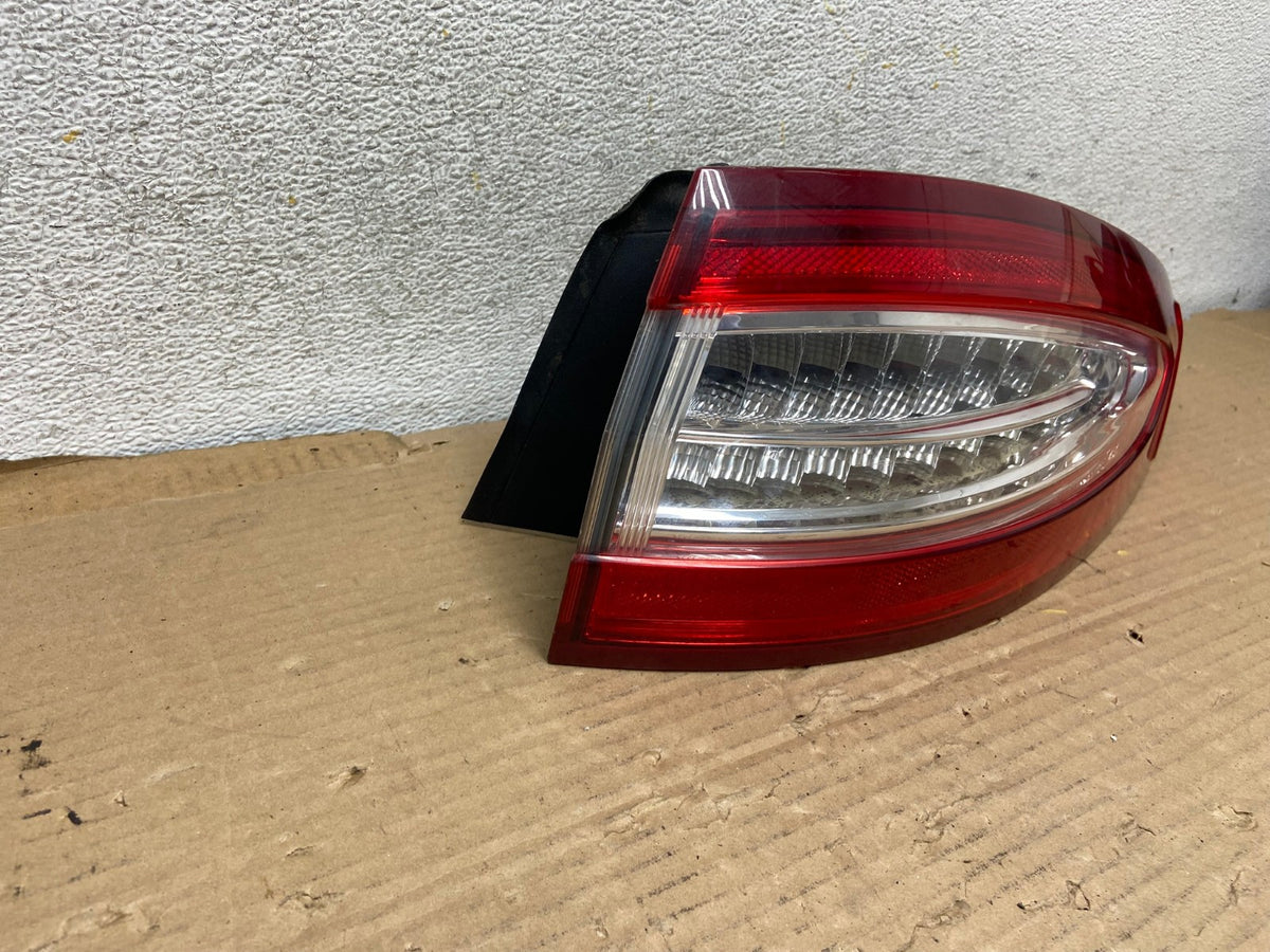 2013 to 2016 Ford Fusion Right Passenger RH Side Tail Light AH0628 LK1