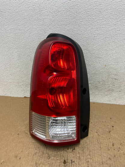 2005 to 2009 Pontiac Montana / Uplander Left Driver Lh Tail Light AF8409 DW0