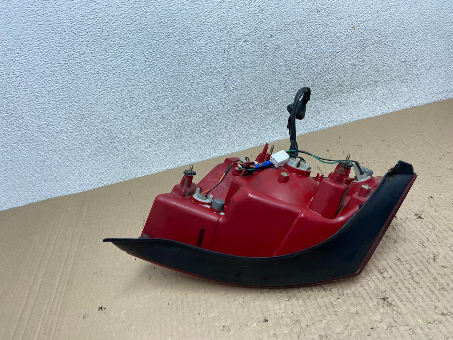 2004 2005 2006 Hyundai Elantra Sedan Right Passenger Tail Light AF2947 LK4