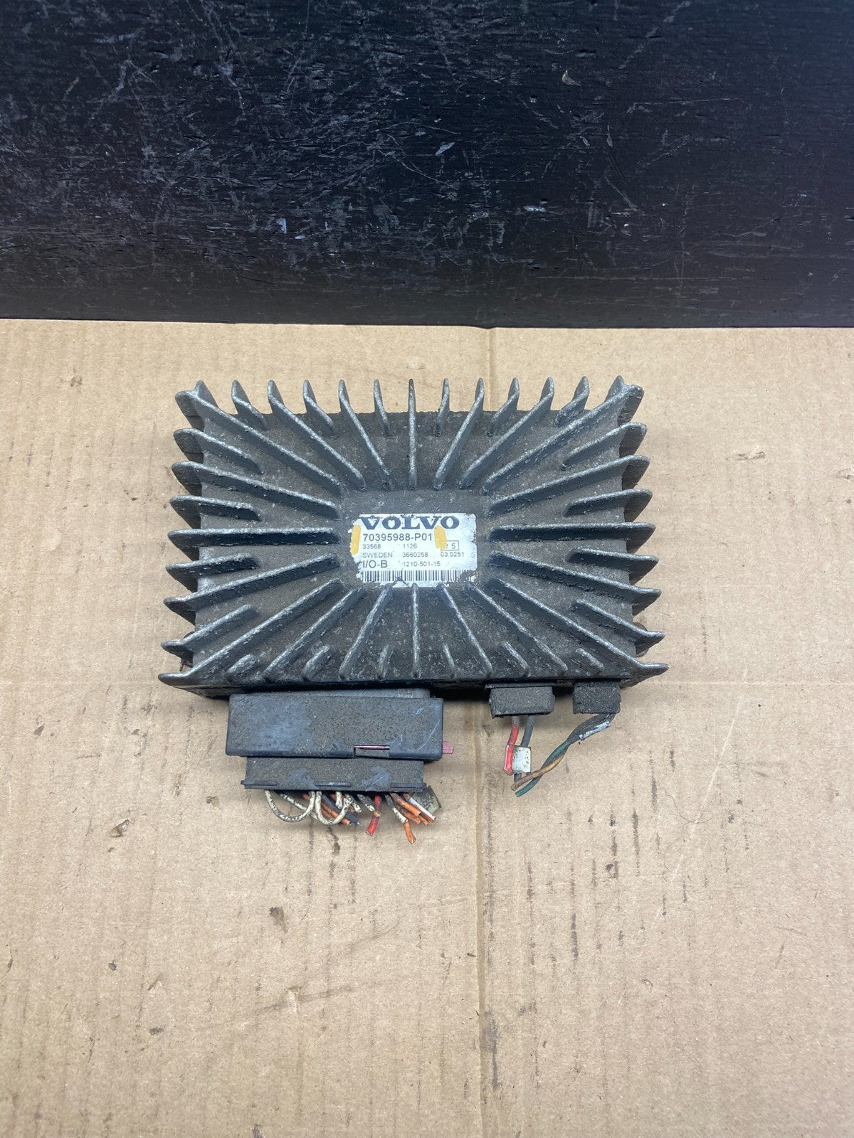 Door Control Unit (ECU) for Buses and Coaches 70395988 Original Volvo AD18150