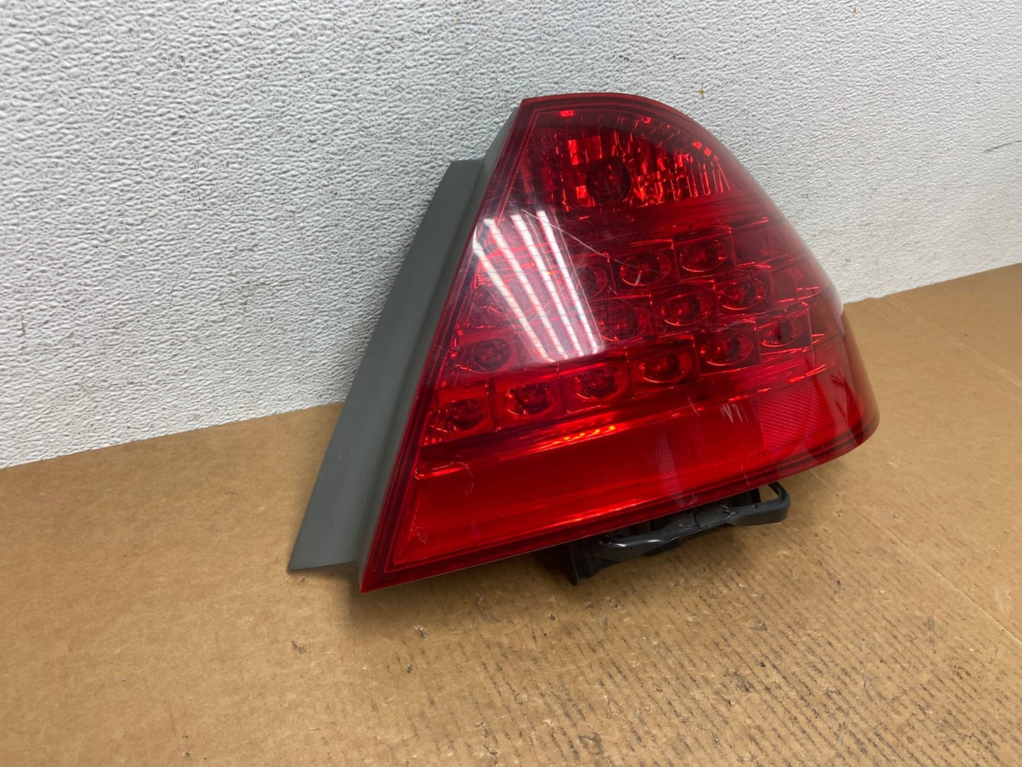 2006 - 2007 Honda Accord Right Passenger Side Tail light AD0468 LK2