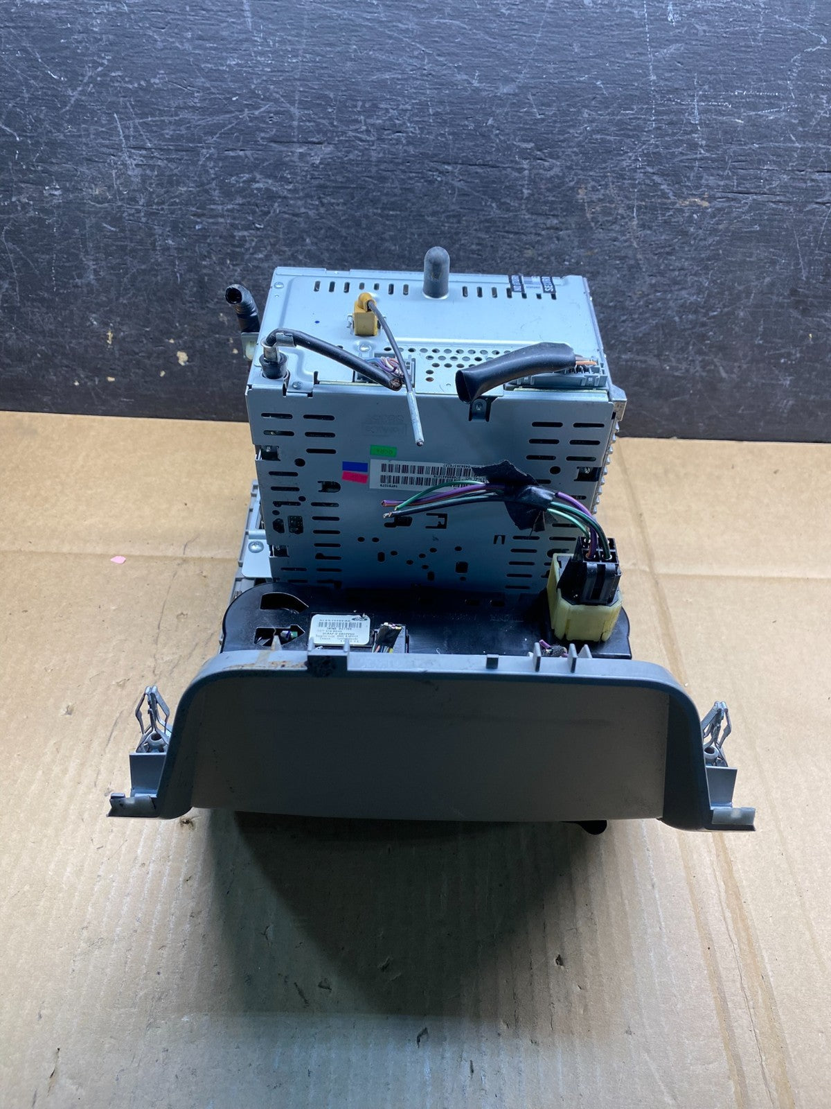 2009 to 2012 Ford Escape Ac Heater Climate Radio CD Player Control ai9944 DG5