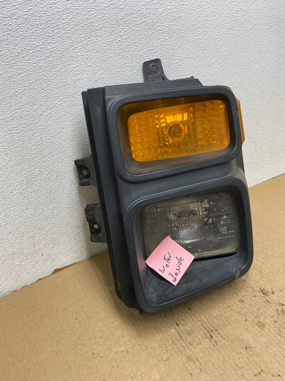 2008-2017 Ford E150 E250 E350 Van Left Side Headlight Bezel Trim AG2442 DW2