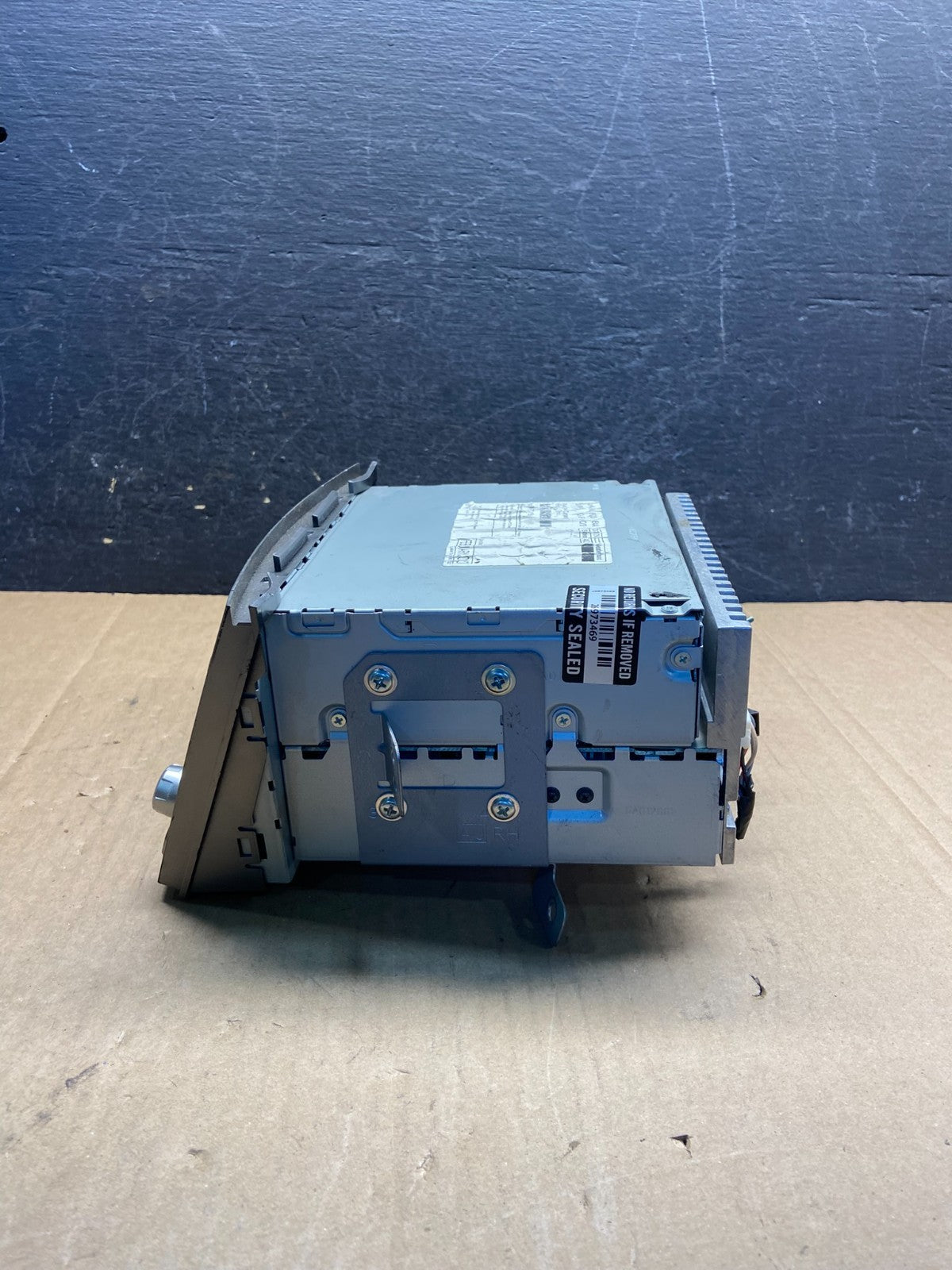2010 to 2012 Subaru Legacy AM FM CD MP3 Radio Player af9452 DG1