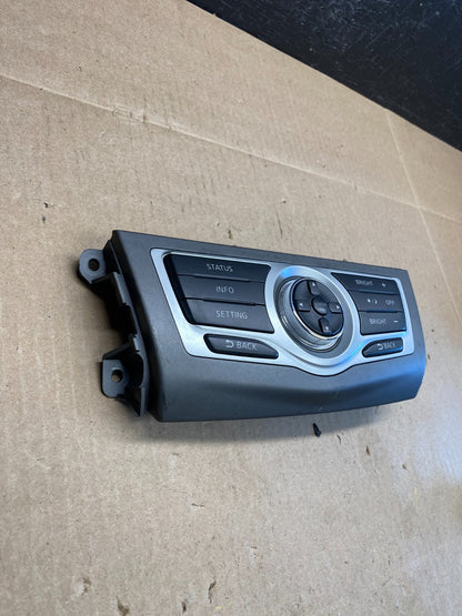 2009-2014 Nissan Murano AM FM Radio CD Control Panel AC6227 DG2
