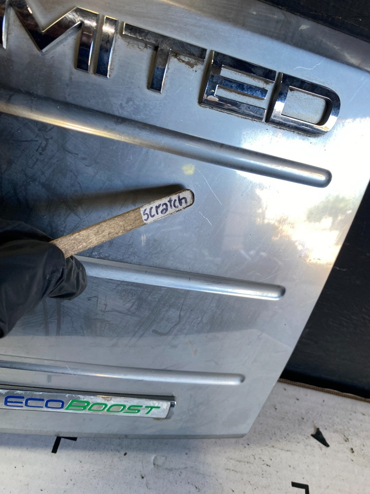 2009 to 2012 Ford Flex Trunk Lid Hatch Molding Trim Panel W/Camera Q0396 DG6